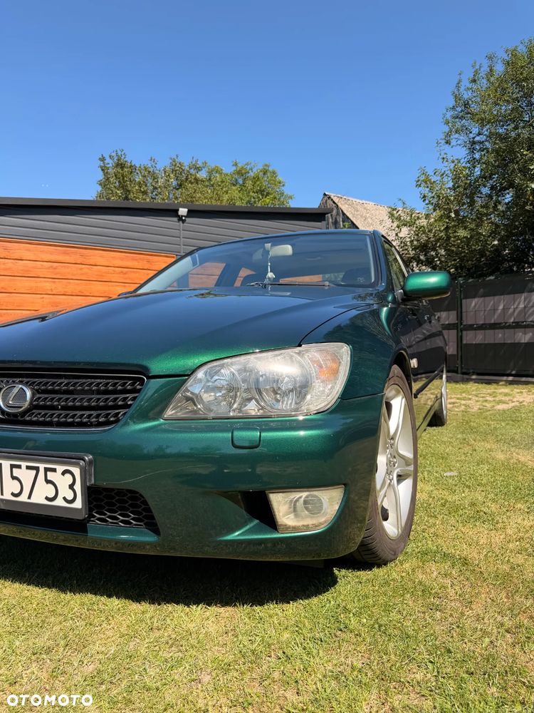 Lexus IS 200 Prestige - 3