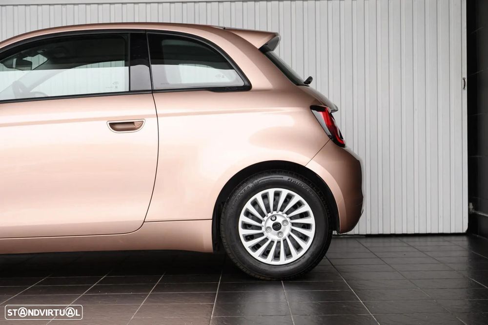 Fiat 500e Action - 16