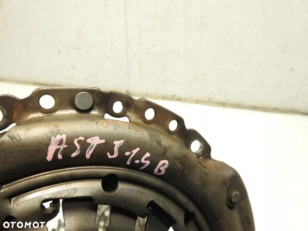 SPRZĘGŁO TARCZ DOCISK OPEL ASTRA J 1.4T 55565497 - 2