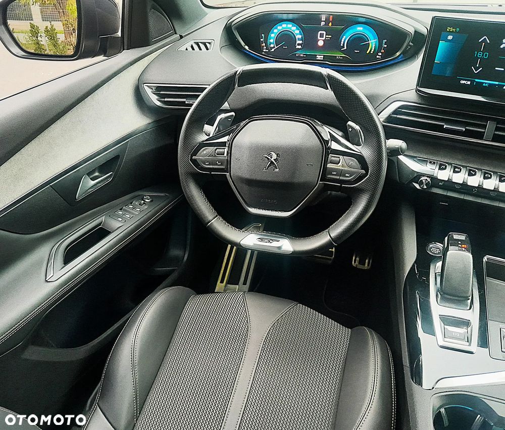 Peugeot 3008 1.6 PureTech HYbrid GT S&S EAT8 - 20