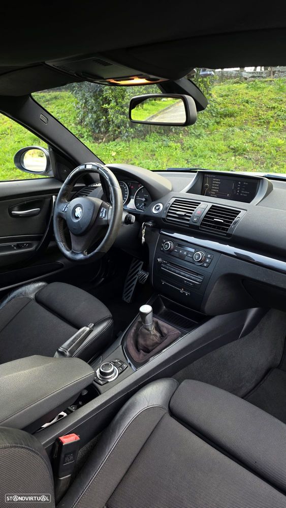 BMW 120 d Limited Edition Lifestyle c/ M Sport Pack - 10