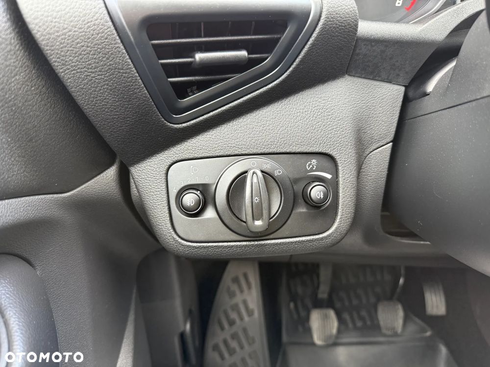 Ford Kuga 1.5 EcoBoost 2x4 Titanium - 22