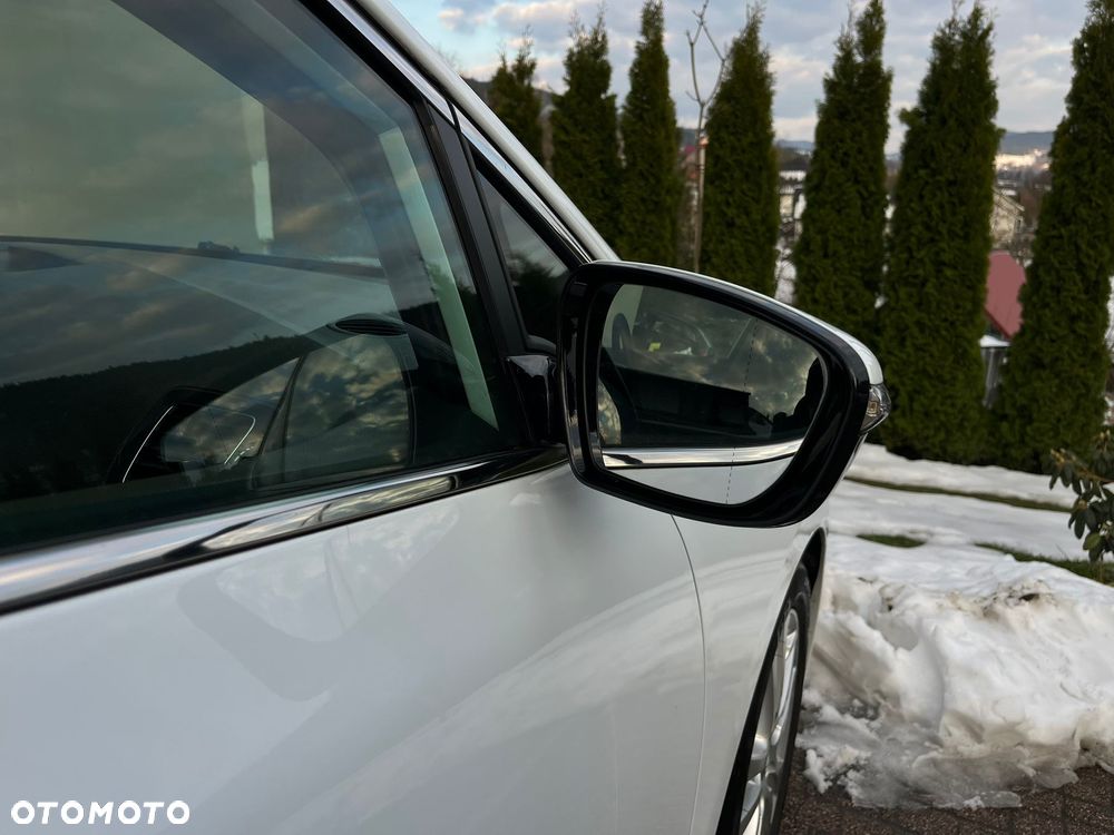 Kia Ceed 1.6 GDI XL DCT - 9