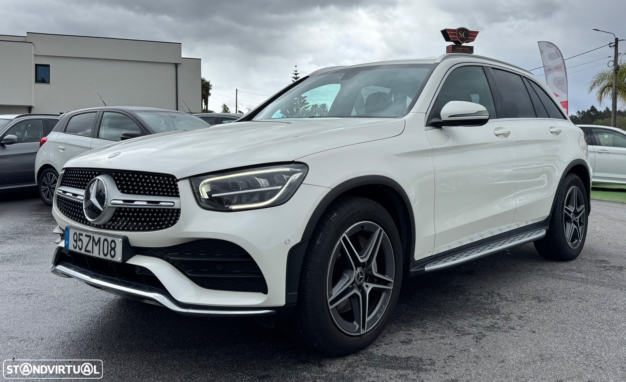 Mercedes-Benz GLC 220 d 4Matic 9G-TRONIC AMG Line - 39