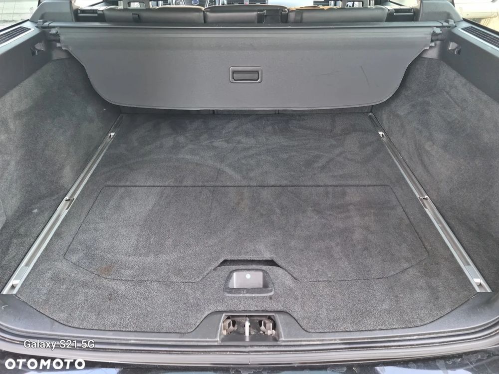 Volvo V70 D3 Momentum - 16
