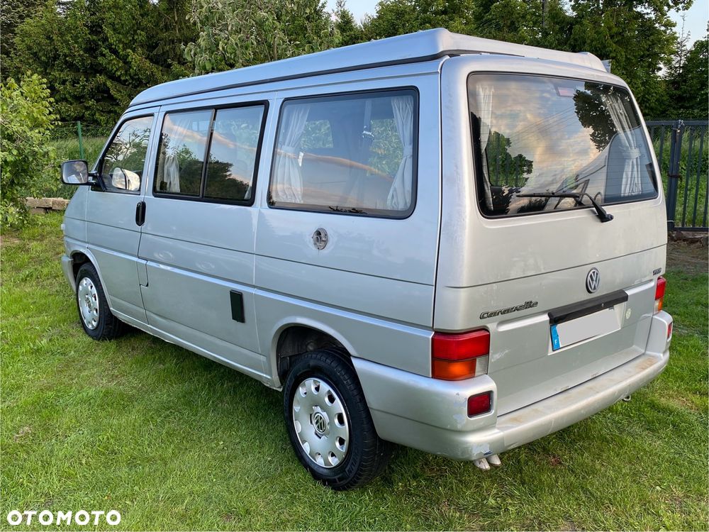 Volkswagen Caravelle - 3