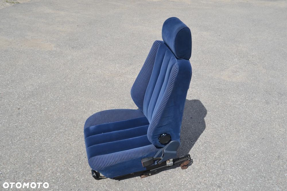 MERCEDES W124 FOTEL PASAŻERA PRAWY NIEBIESKI WELUR POMORSKIE - 3