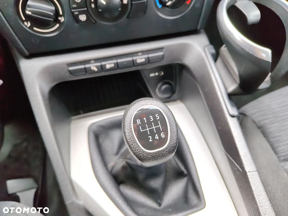 BMW X1 sDrive18d - 21