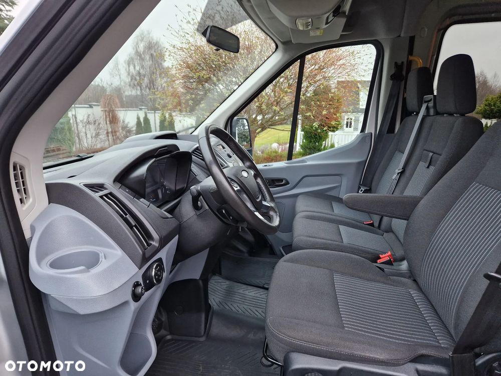 Ford Transit - 15