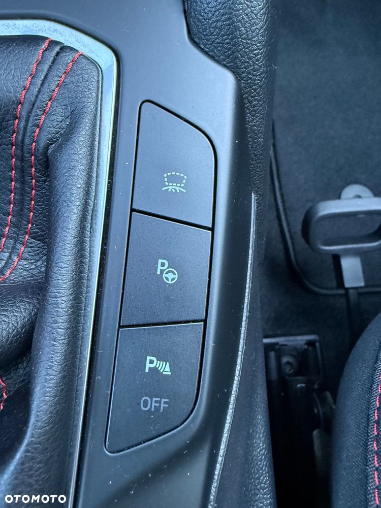 Ford Focus 1.5 EcoBoost STart-Stopp-System ST-LINE - 29