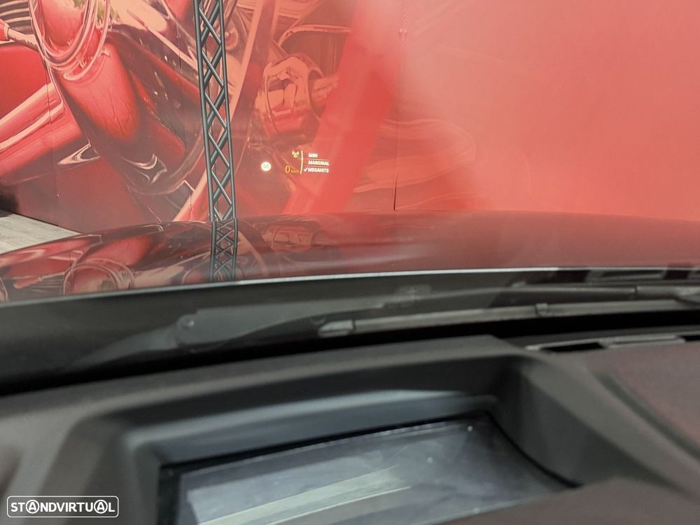 BMW 330 e iPerformance Pack M - 23