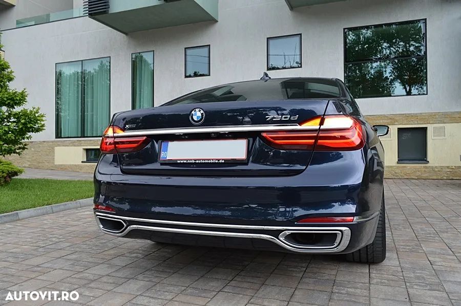 BMW Seria 7 730d xDrive Edition Exclusive - 17