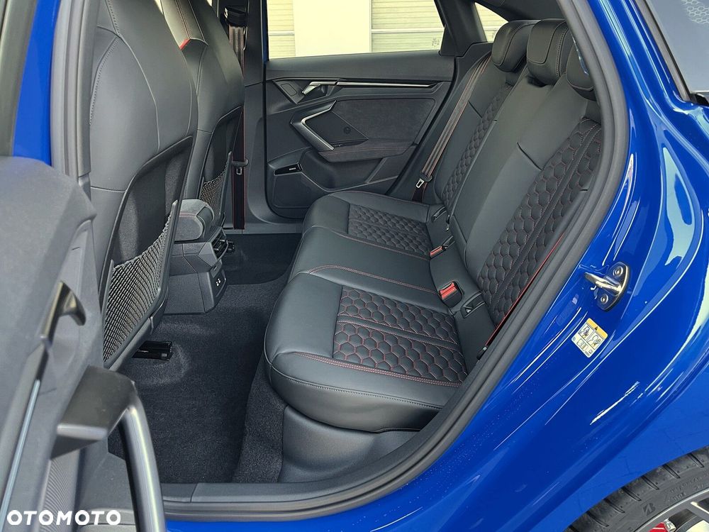 Audi RS3 Limousine - 25