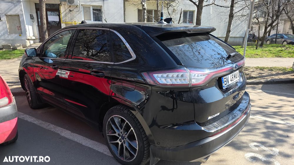 Ford Edge 2.0 TDCi Powershift Titanium - 6