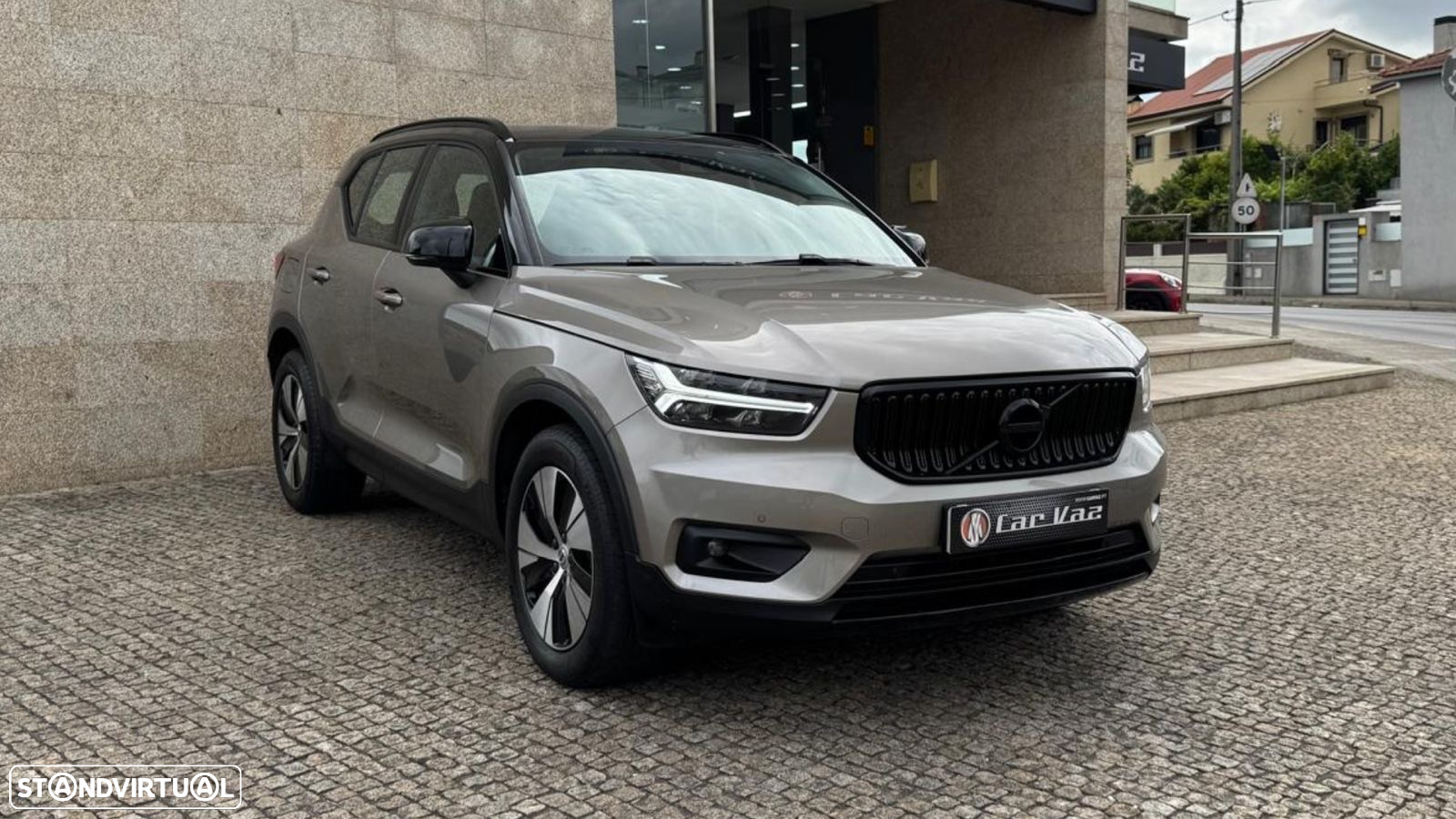 Volvo XC 40 1.5 T5 PHEV Momentum Plus - 3