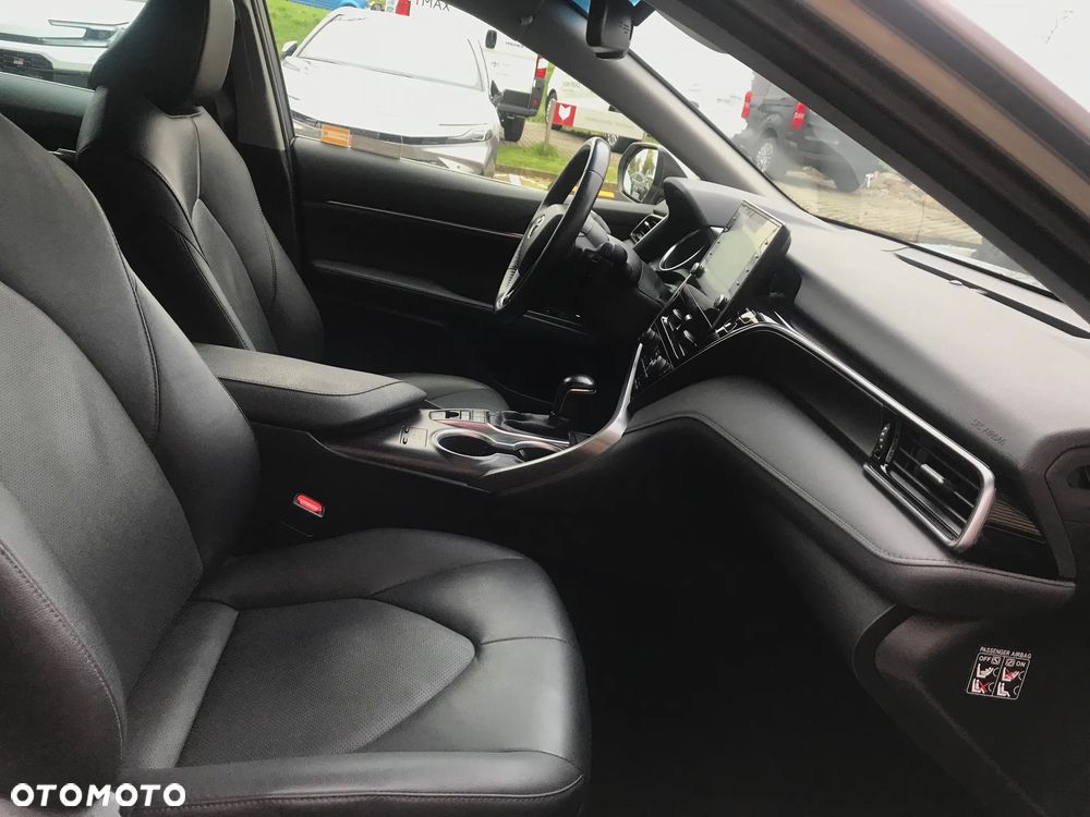 Toyota Camry 2022