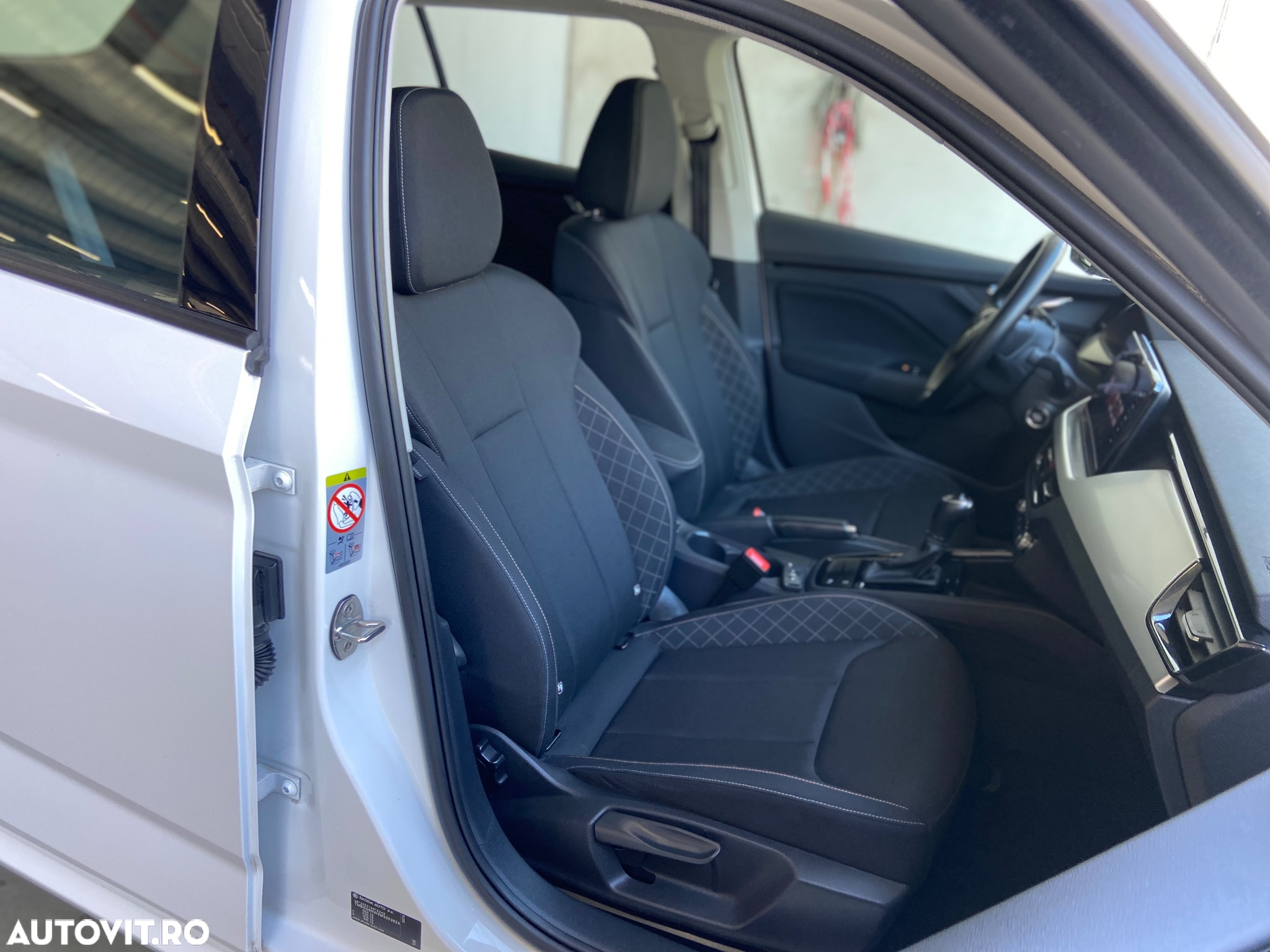 Skoda Kamiq 1.6 TDI DSG Ambition - 7