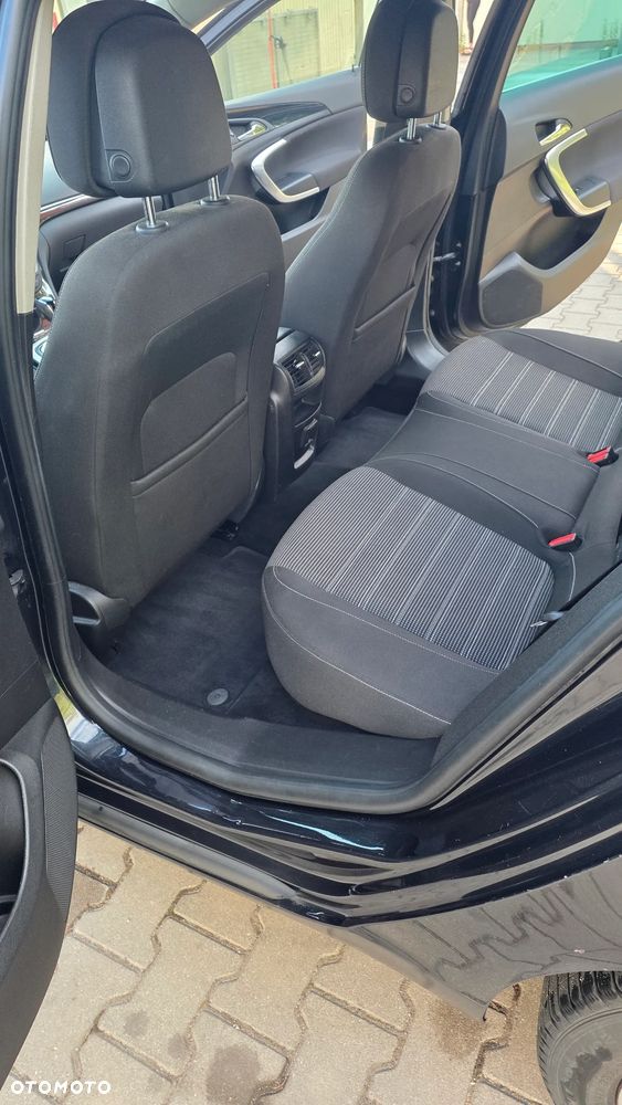 Opel Insignia - 10