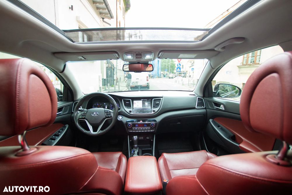 Hyundai Tucson 2.0 CRDI 4WD 6AT Luxury Pack+ - 9