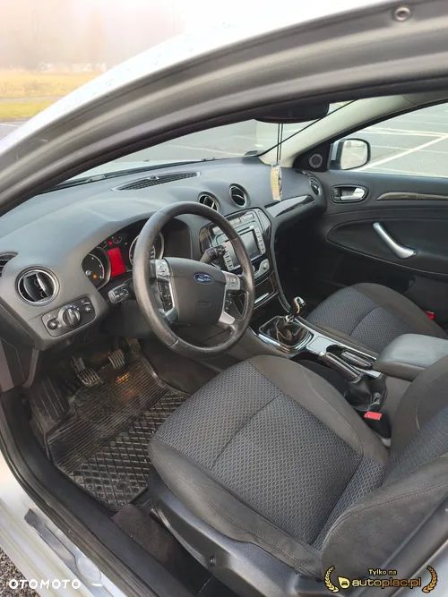 Ford Mondeo - 15