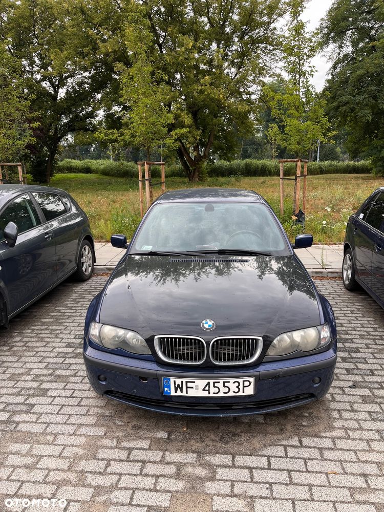 BMW Seria 3 318i - 26