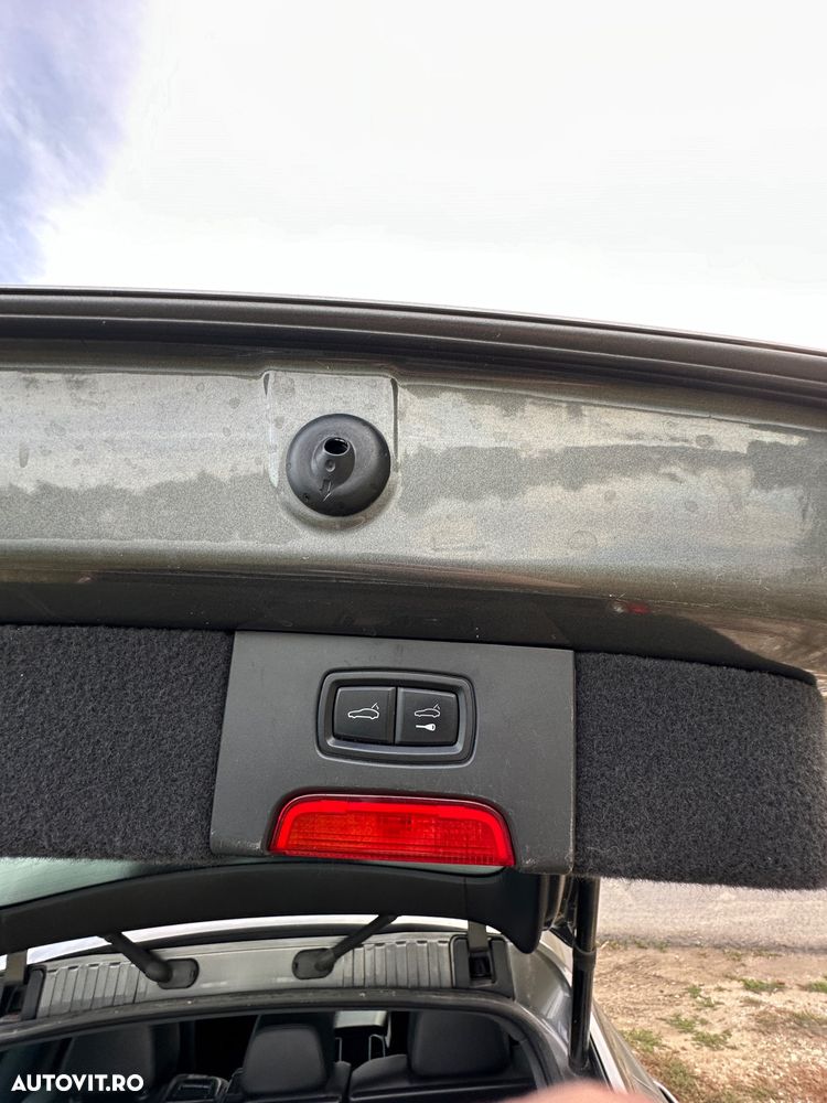 Porsche Cayenne - 20