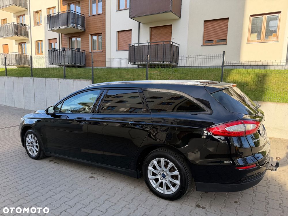 Ford Mondeo - 12