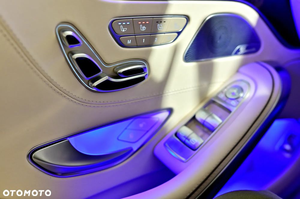 Mercedes-Benz Klasa S AMG 63 4-Matic+ 9G-TRONIC - 23