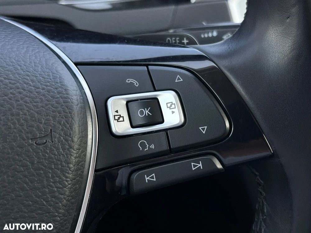 Volkswagen Passat - 18