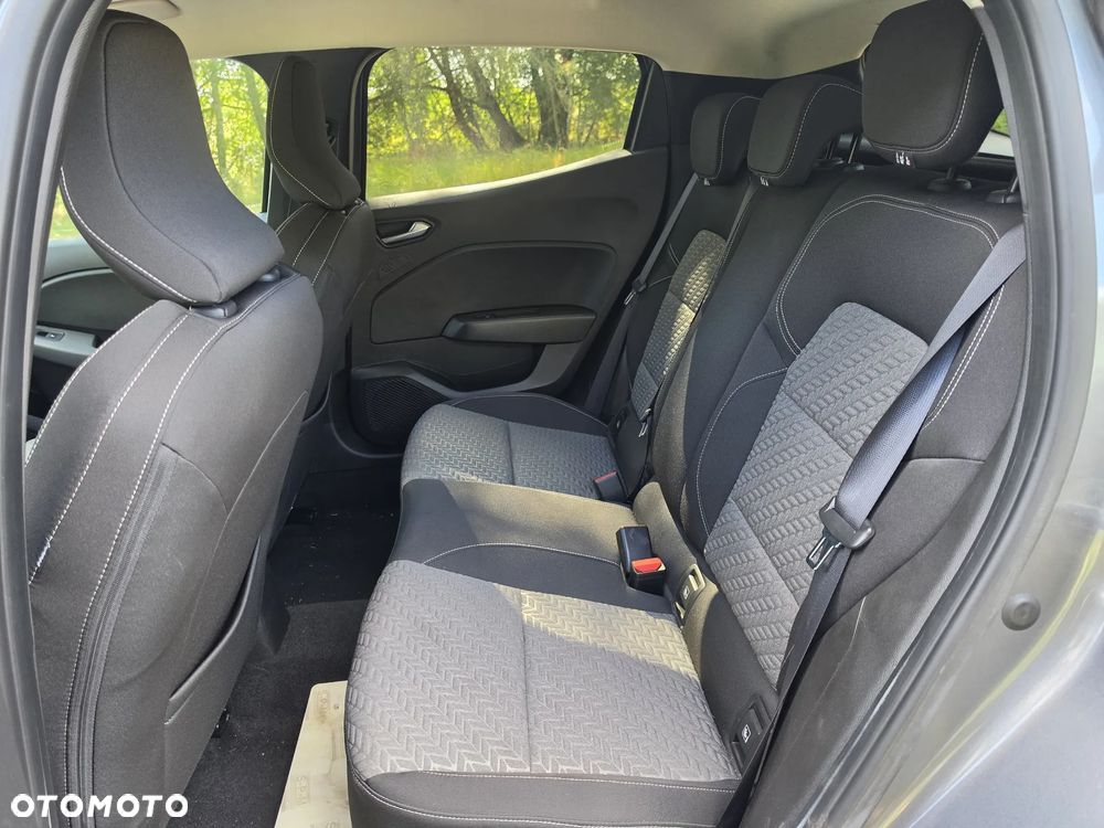Renault Clio - 19