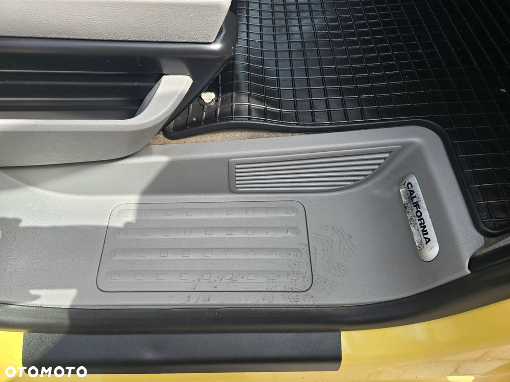 Volkswagen California - 25