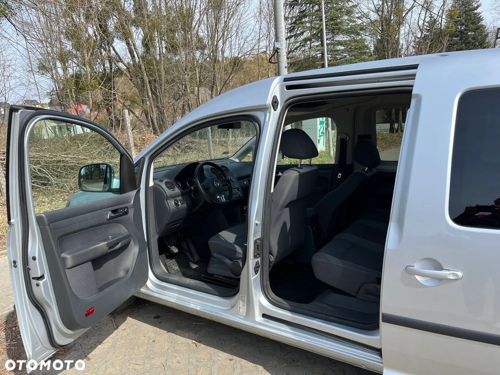 Volkswagen Caddy Highline - 2
