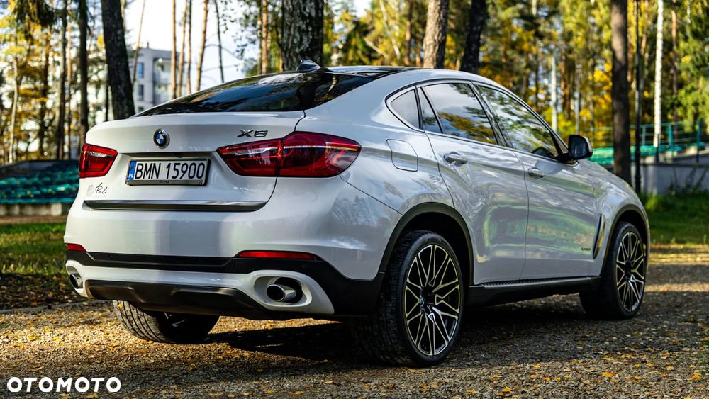 BMW X6 - 10