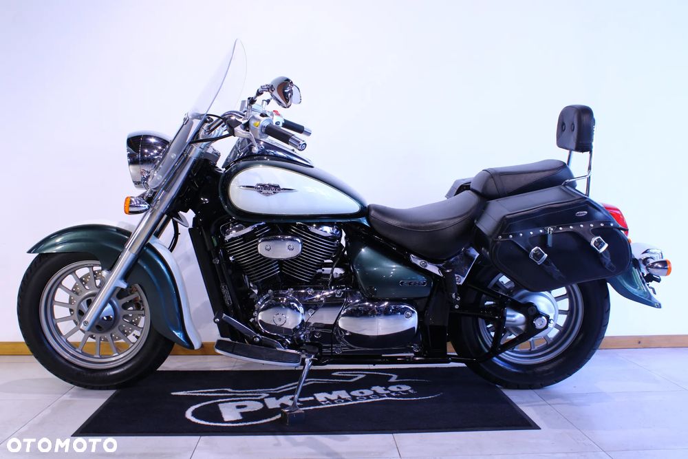 Suzuki Intruder - 3