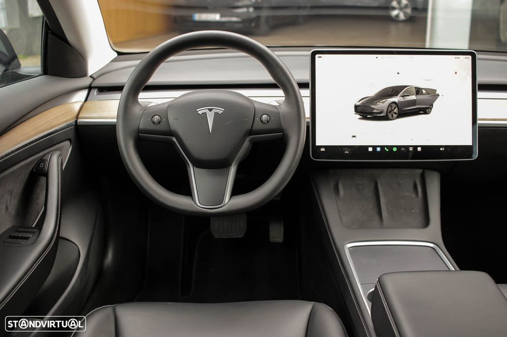 Tesla Model 3 Long Range Tração Traseira - 10