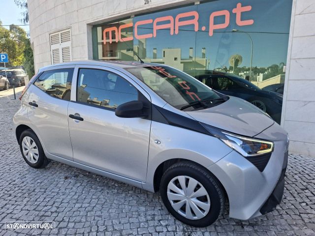 Toyota Aygo 1.0 X-Play - 2