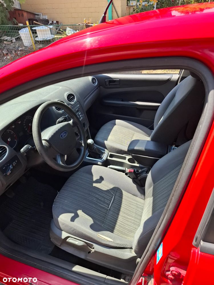 Ford Focus 1.6 Trend - 7