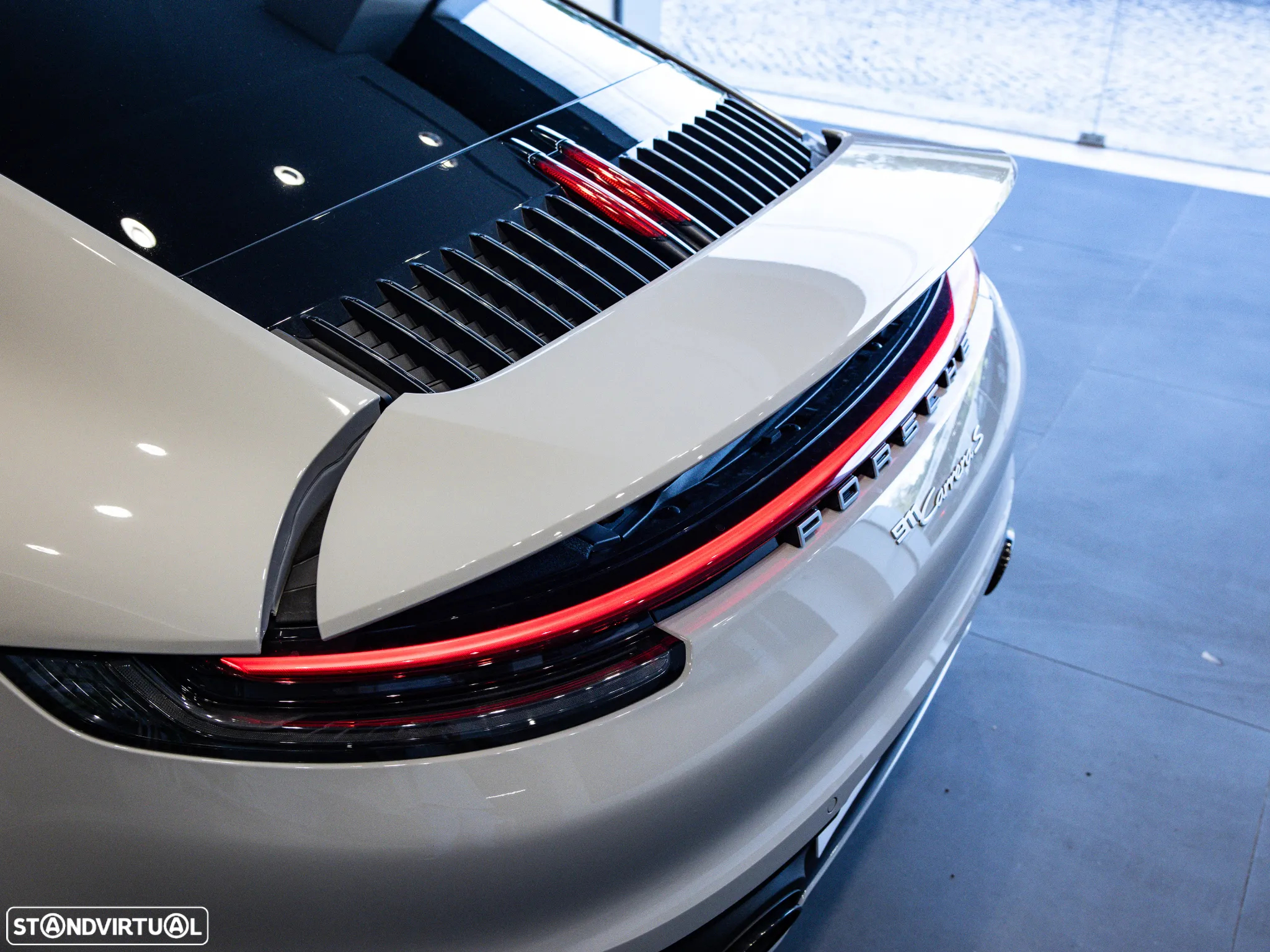 Porsche 911 (992) Carrera S PDK - 12