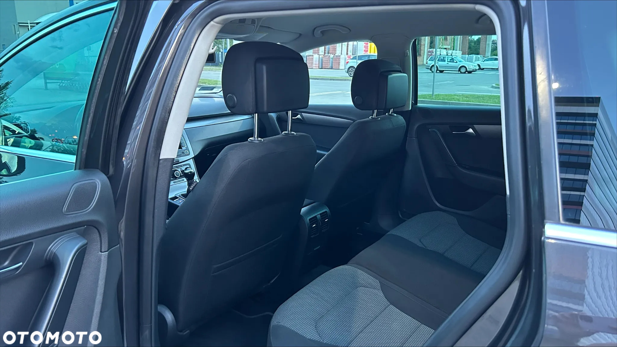 Volkswagen Passat 1.4 TSI Comfortline - 11
