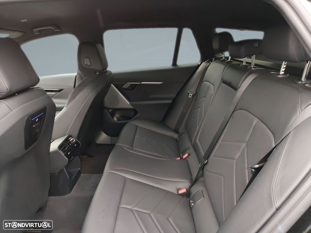 BMW 520 d Pack Desportivo M - 14