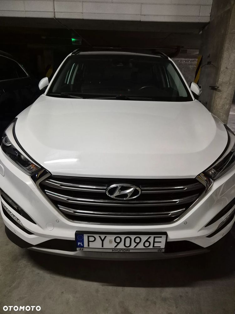 Hyundai Tucson blue 1.7 CRDi 2WD DCT Premium - 30