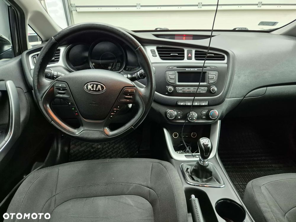 Kia Ceed 1.4 M - 12