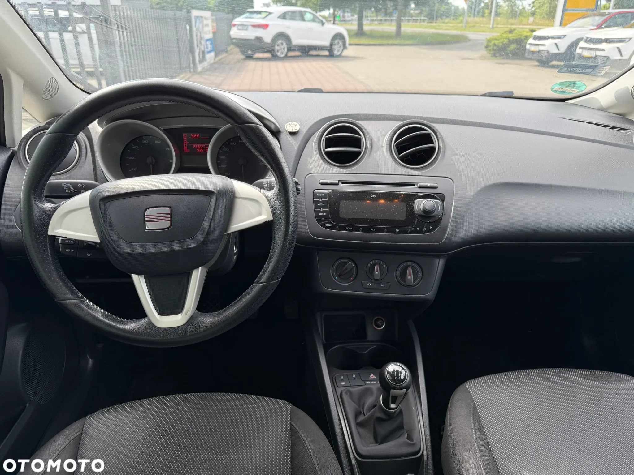 Seat Ibiza SC 1.4 16V Entry - 11