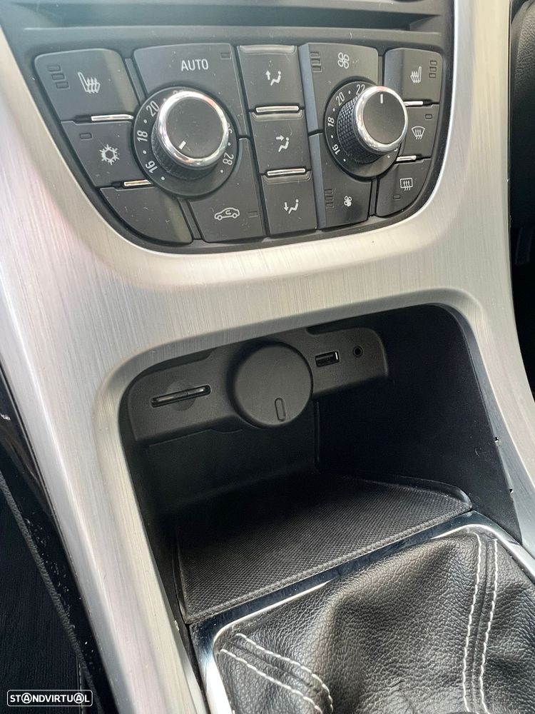 Opel Astra GTC 1.7 CDTi S/S - 10