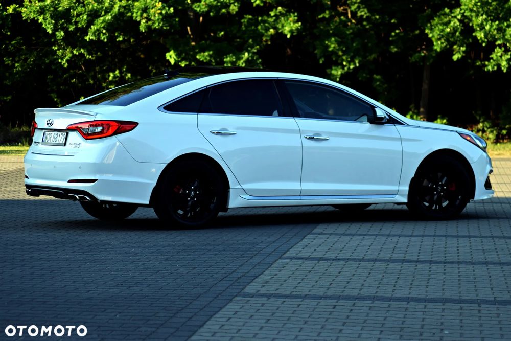 Hyundai Sonata - 18