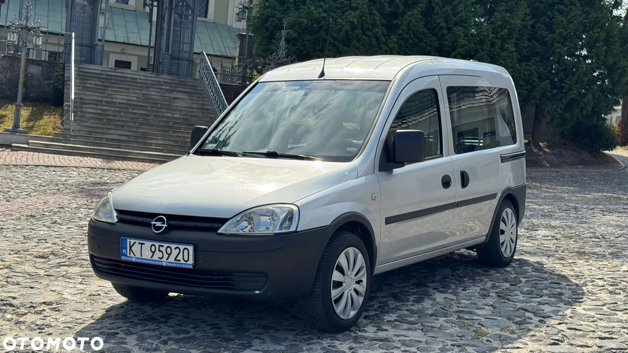 Opel Combo Tour 1.6 CNG Cosmo - 16