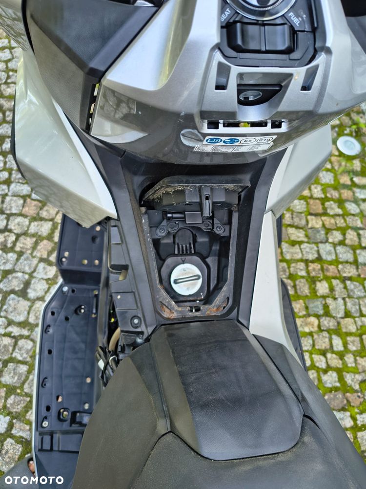 Honda X-ADV - 33