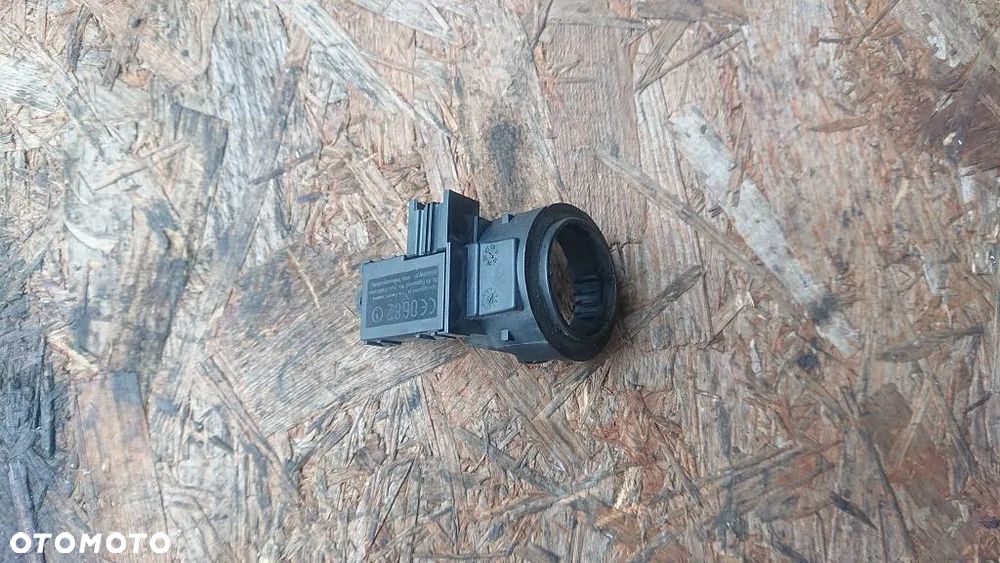 # SCANIA R 440 XPI CZUJNIK KOMPUTER MODUŁ STEROWNIK PĘTLA IMMO ANTENA KLUCZYKA 1477672