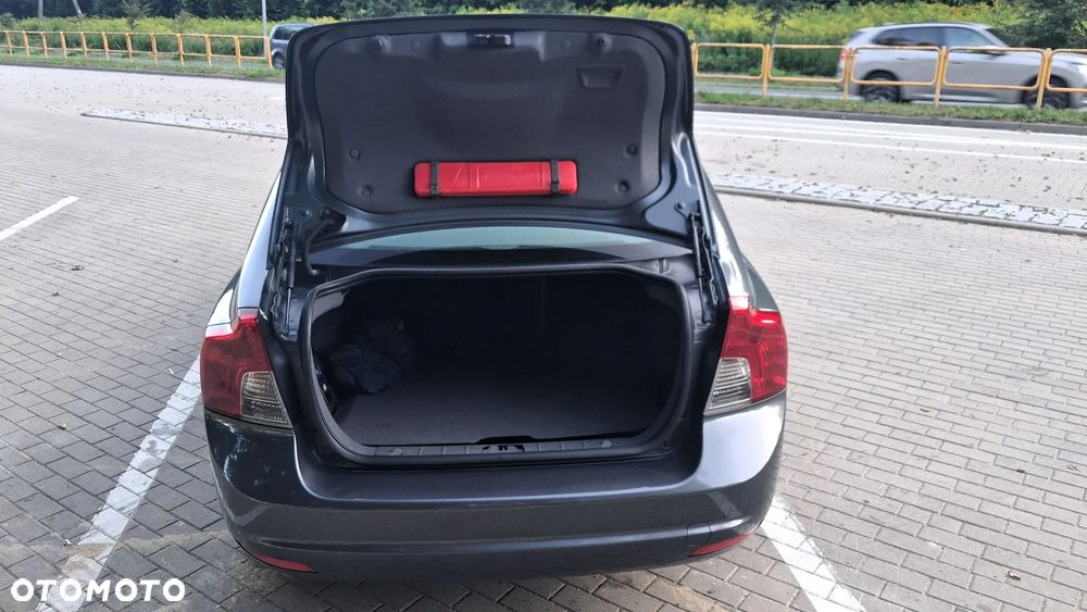 Volvo S40 2.0 Kinetic - 12