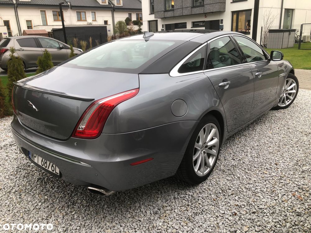 Jaguar XJ 3.0 V6 Kompressor Premium Luxury - 3